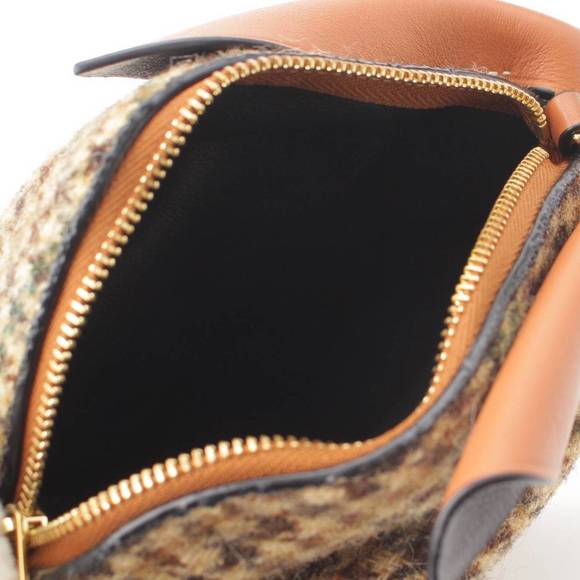 Loewe Bunny Tweed x Leather Check Shoulder Bag Brown - Picture 6 of 10